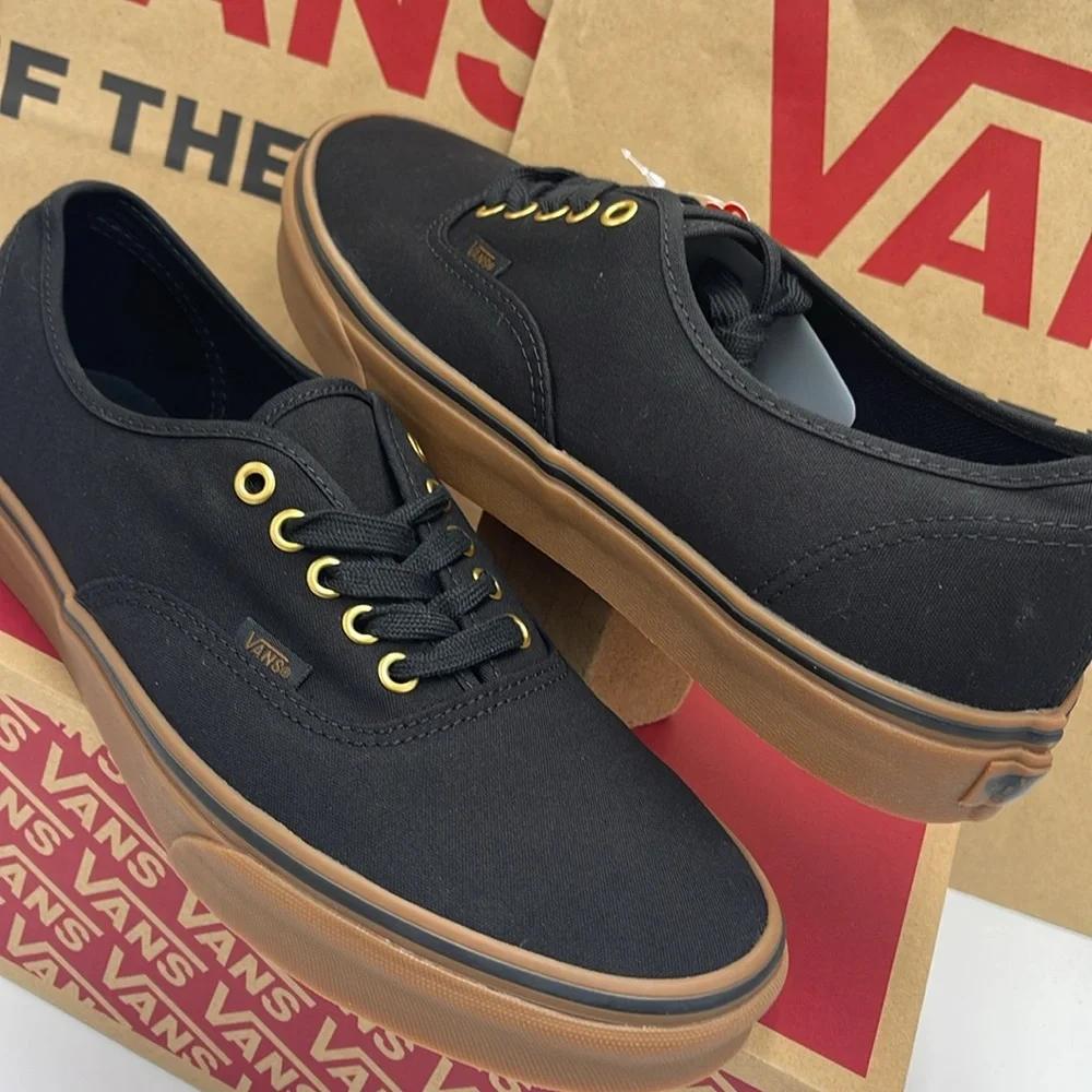 Vans WMNS Black Canvas Sneakers Authentic
Black/Rubber
VN000TSVBXH - Picture 9 of 16